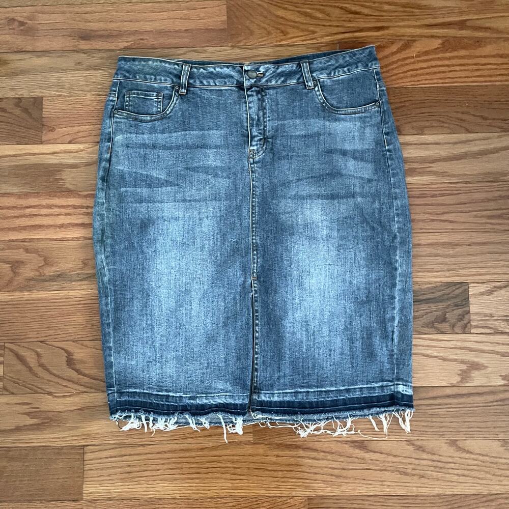 Tronjori Womens XL Denim Pencil Skirt Blue Split Front Frayed Released Hem